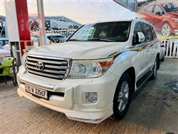 تويوتا لاندكروزر